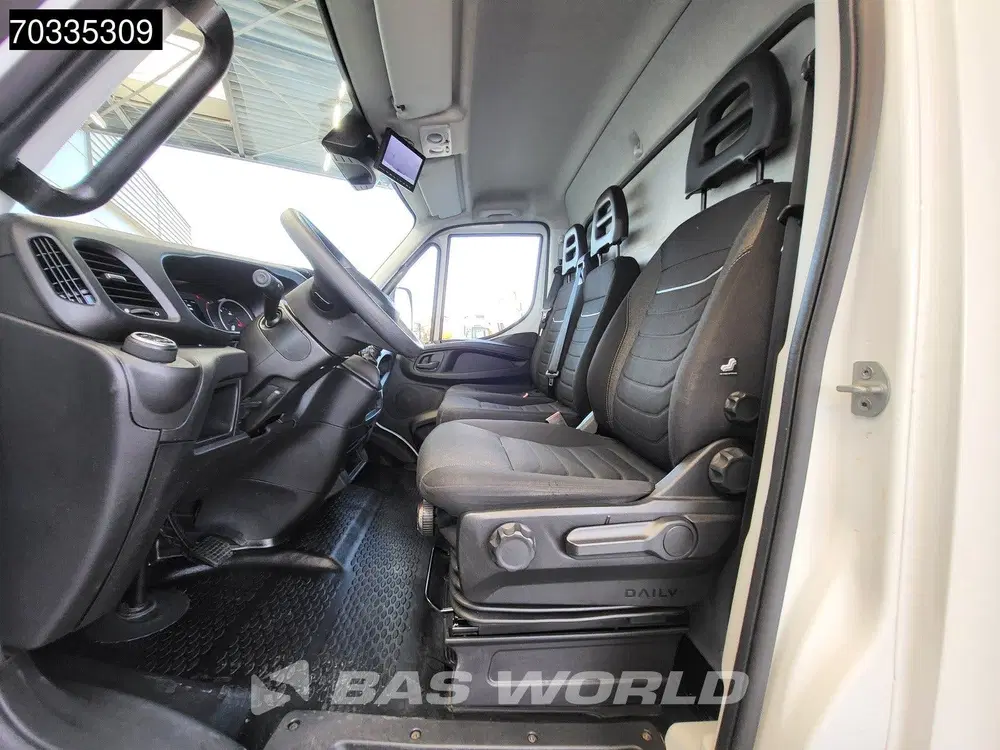 Iveco Daily 3.0L Automaat 1000KG Laadklep Luchtvering uit 2024, foto 15