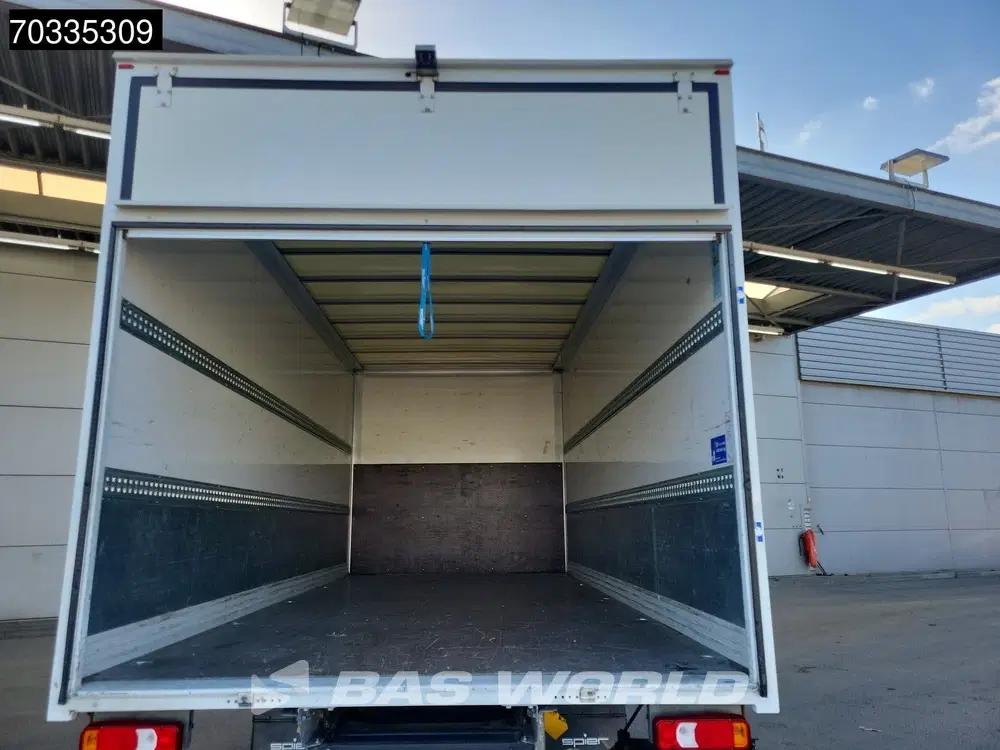 Iveco Daily 3.0L Automaat 1000KG Laadklep Luchtvering uit 2024, foto 8