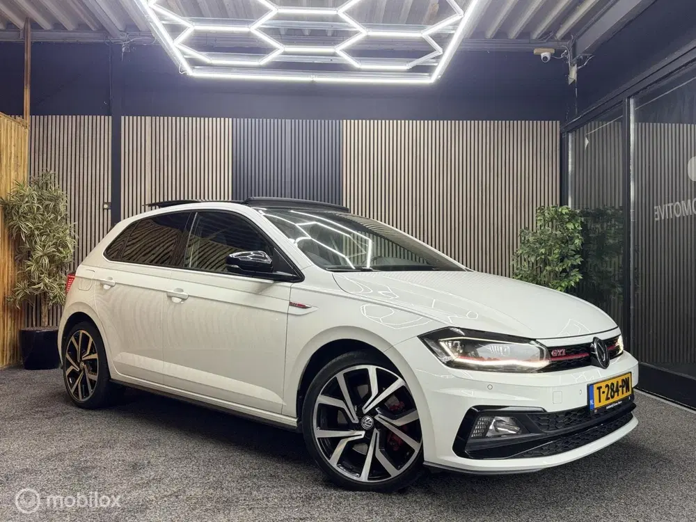 Volkswagen Polo 2.0 TSI GTI uit 2019, foto 3