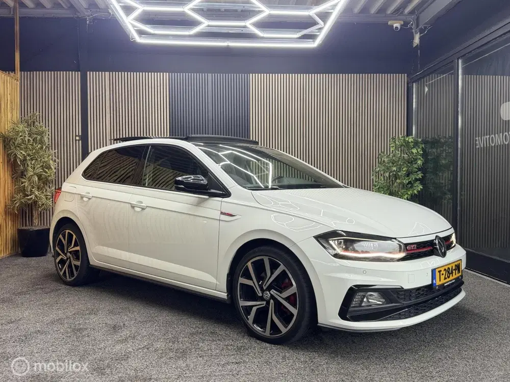 Volkswagen Polo 2.0 TSI GTI uit 2019, foto 4