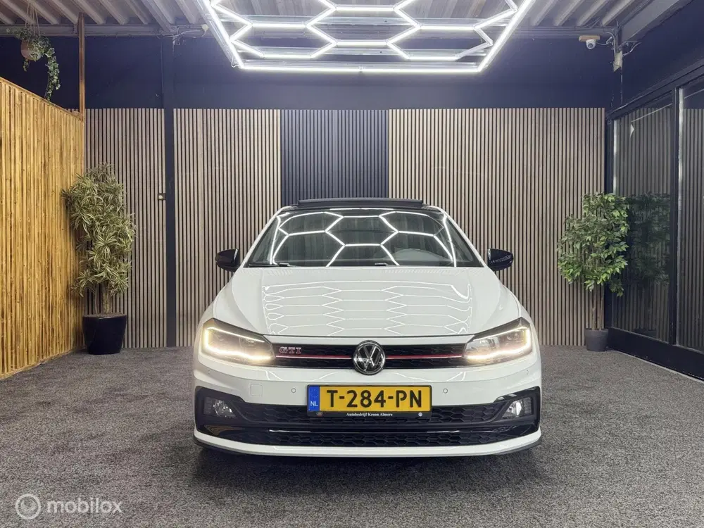 Volkswagen Polo 2.0 TSI GTI uit 2019, foto 6