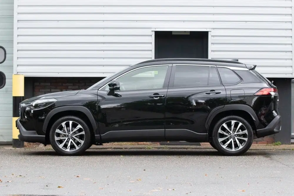 Toyota Corolla Cross Hybrid 180 Executive (bj 2025) uit 2025, foto 3