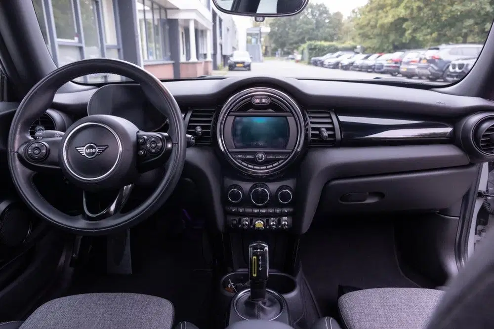 Mini Cooper SE Mini 3-Deurs Cooper SE Trim M (bj 2020 uit 2020, foto 10