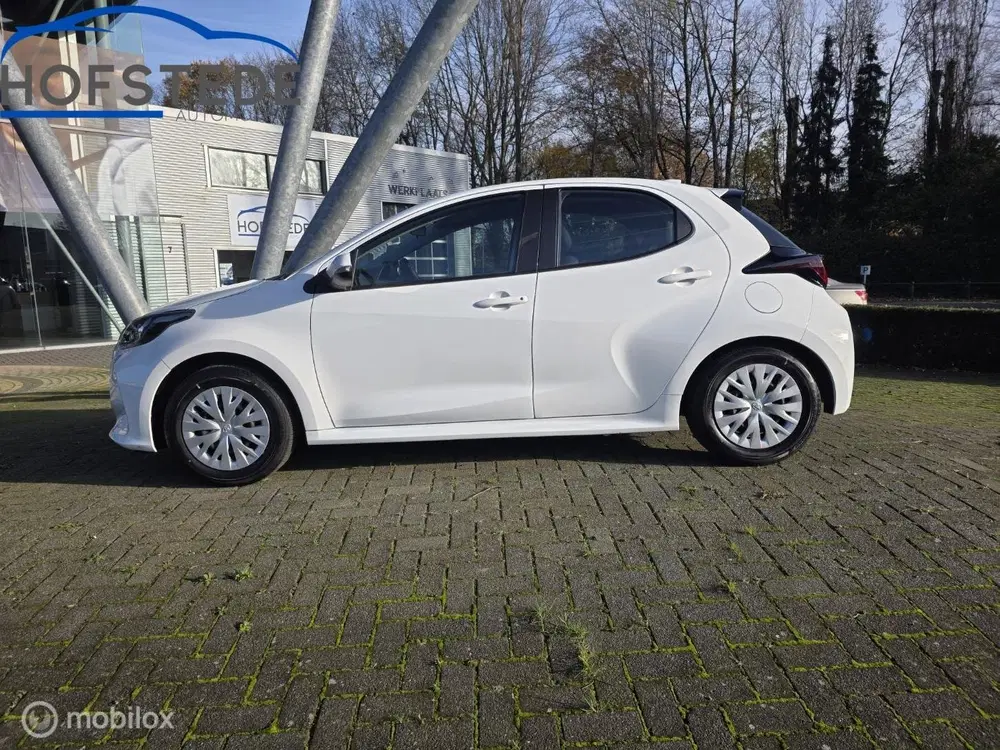 Toyota Yaris 1.5 Hybrid Active uit 2023, foto 4
