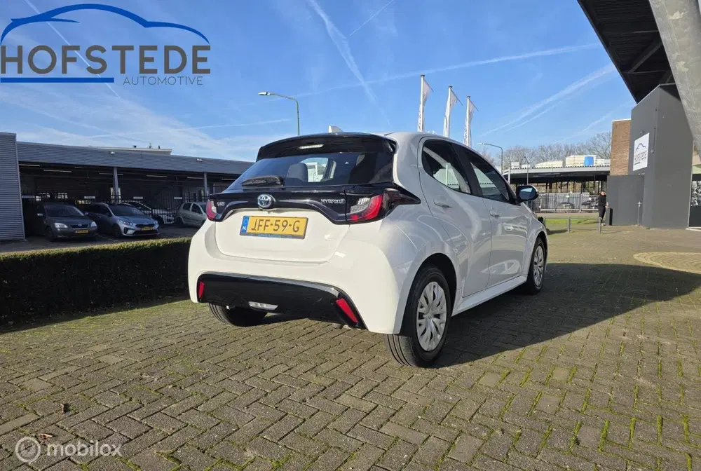 Toyota Yaris 1.5 Hybrid Active uit 2023, foto 7