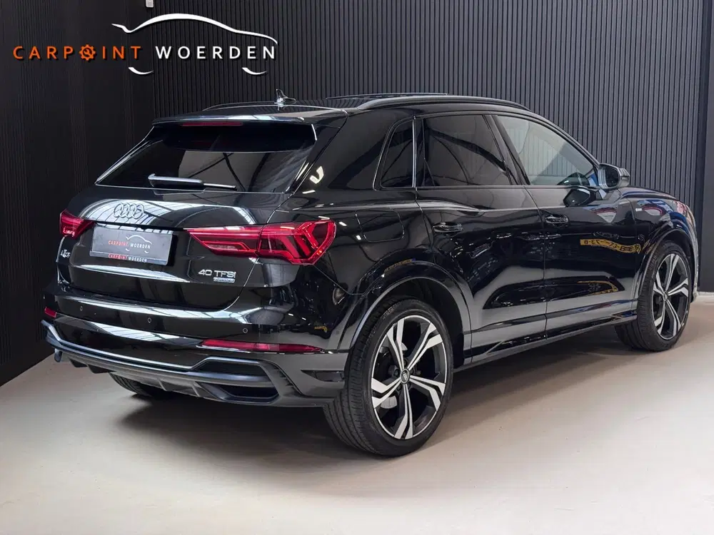 Audi Q3 40 TFSI quattro 3X S-LINE uit 2020, foto 2