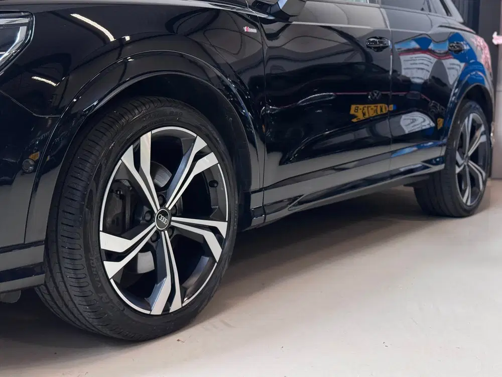 Audi Q3 40 TFSI quattro 3X S-LINE uit 2020, foto 9