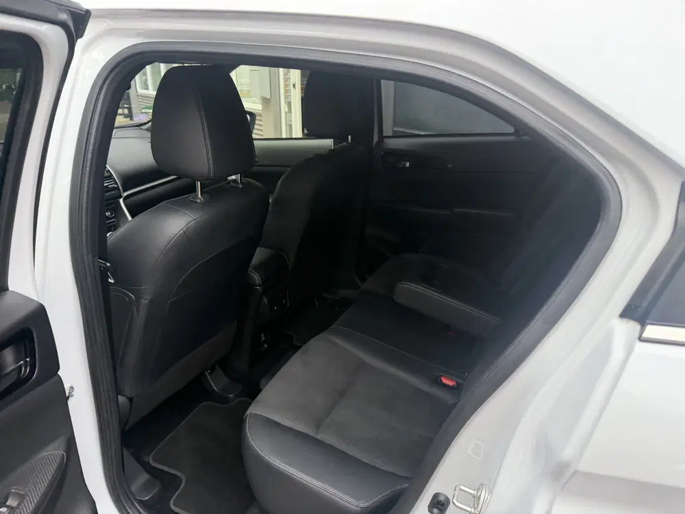 Mitsubishi Eclipse Cross 2.4 PHEV Executive Bj 2024 Km 36.14 uit 2024, foto 10