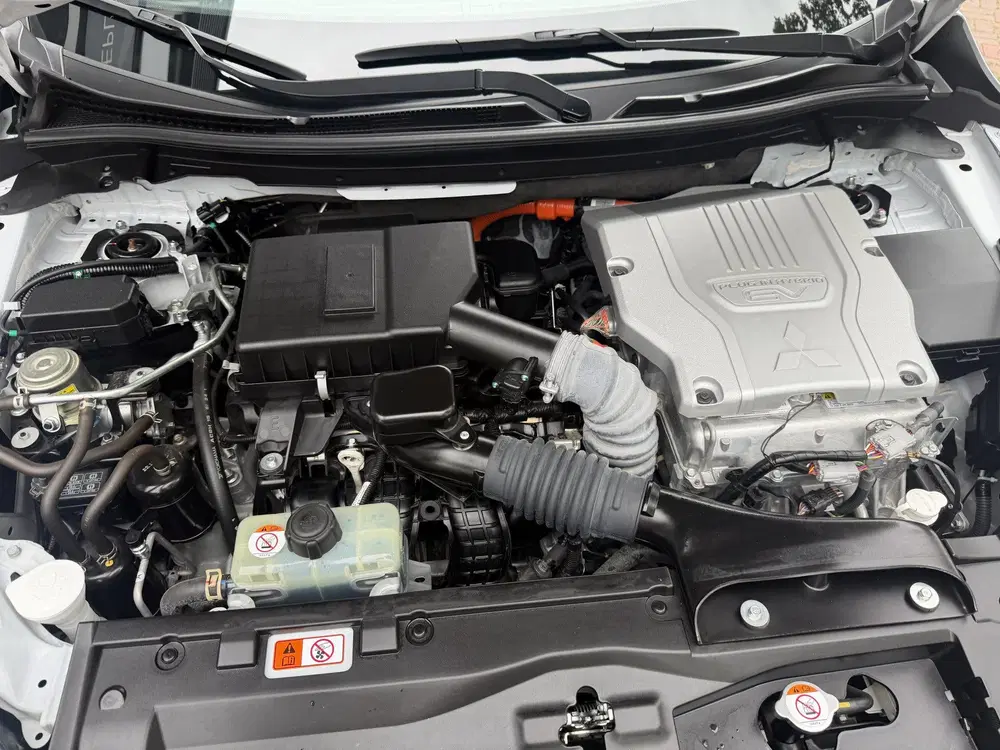 Mitsubishi Eclipse Cross 2.4 PHEV Executive Bj 2024 Km 36.14 uit 2024, foto 13