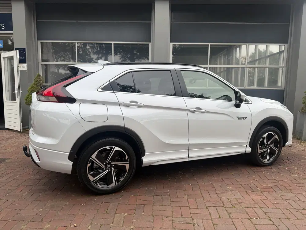 Mitsubishi Eclipse Cross 2.4 PHEV Executive Bj 2024 Km 36.14 uit 2024, foto 2