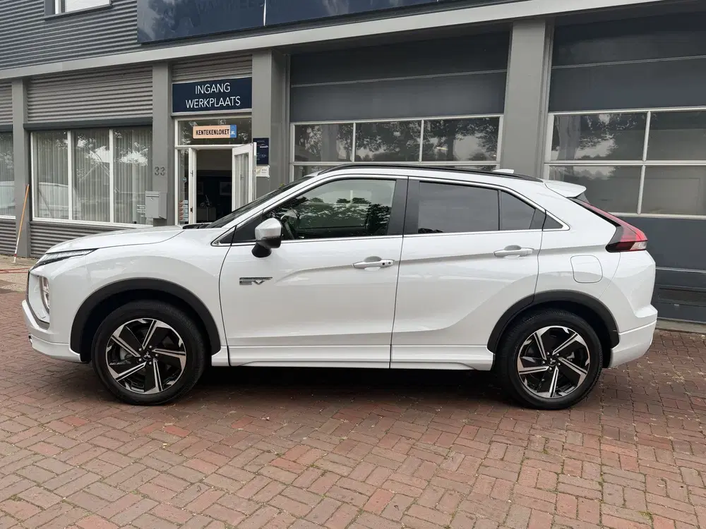 Mitsubishi Eclipse Cross 2.4 PHEV Executive Bj 2024 Km 36.14 uit 2024, foto 3