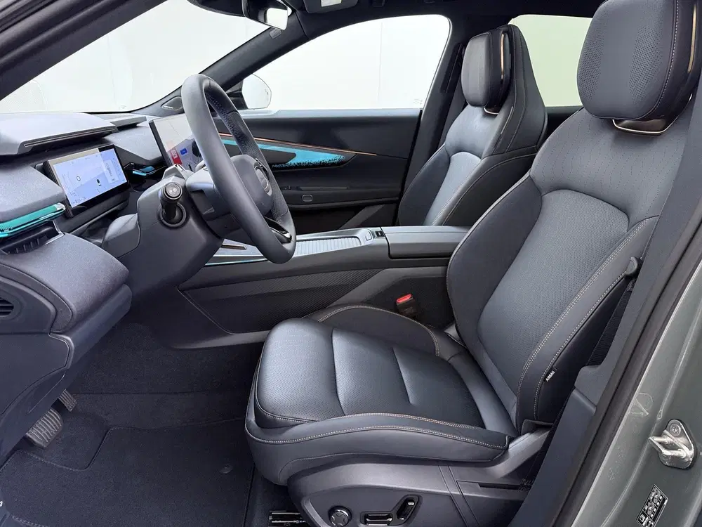 Lynk & Co 08 1.5 More PHEV uit 2026, foto 15
