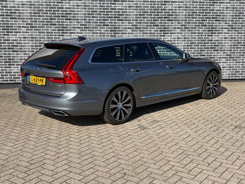 Volvo V90 2.0 T8 AWD Inscription uit 2020, foto 2