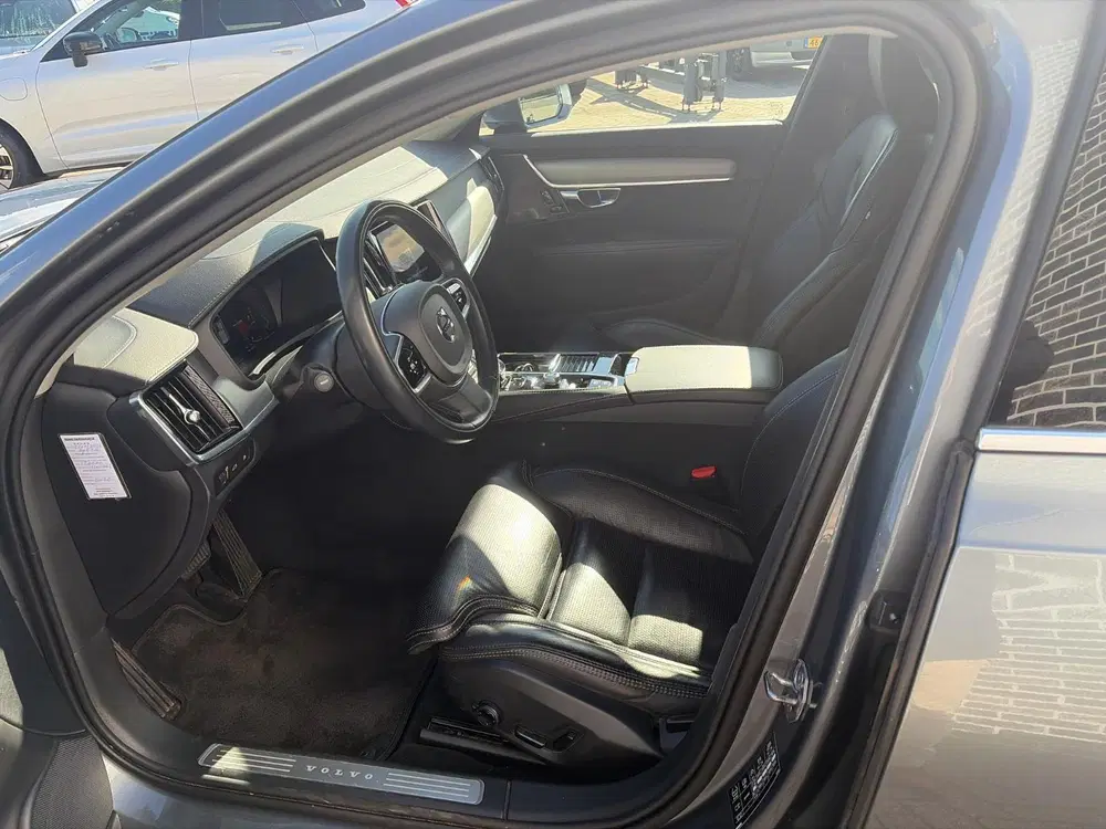 Volvo V90 2.0 T8 AWD Inscription uit 2020, foto 6