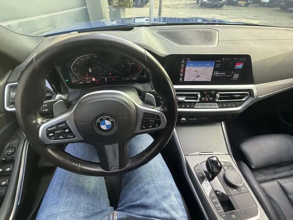 BMW 3-serie 3 Serie Touring 320d High Executive Bj 202 uit 2021, foto 8