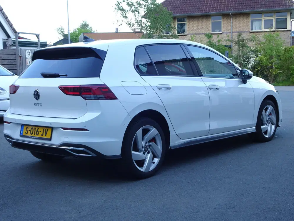 Volkswagen Golf 1.4 eHybrid GTE Automatische airco uit 2023, foto 3