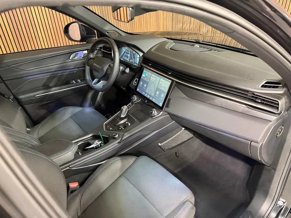 Lynk & Co 01 1.5 uit 2023, foto 14