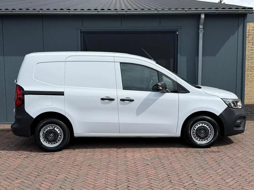 Renault Kangoo 1.5 dCi 75pk Luxe L1 Airco Leer PDC 08 uit 2022, foto 2
