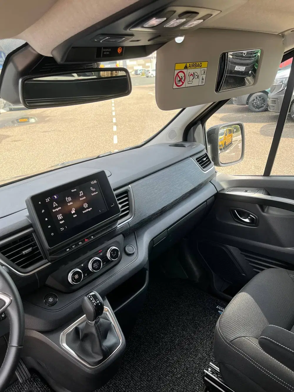 Renault Trafic L2H1 170 pk Automaat Vissinga Special uit 2024, foto 10