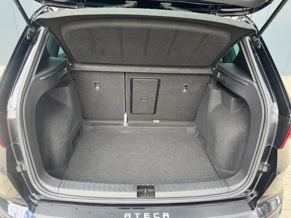 SEAT Ateca 1.5 TSI FR * Facelift*trekh *virtual* 19in uit 2020, foto 14