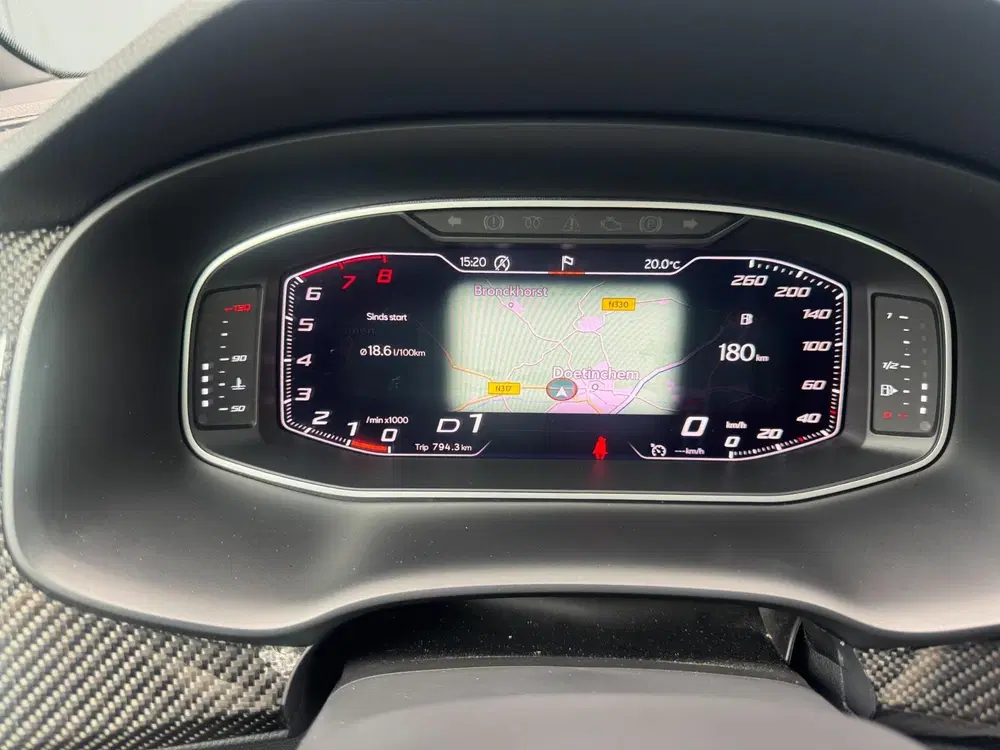 SEAT Ateca 1.5 TSI FR * Facelift*trekh *virtual* 19in uit 2020, foto 9