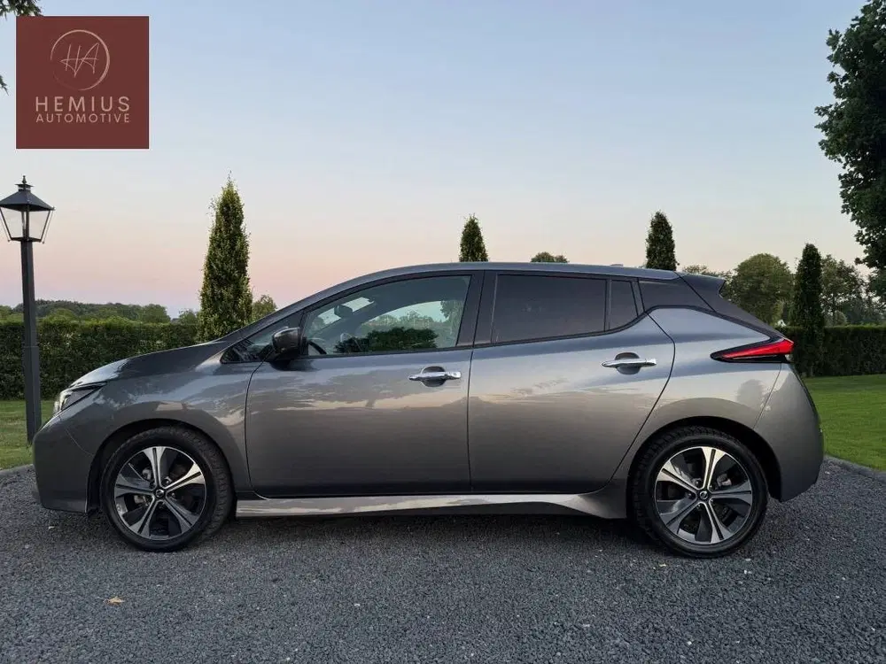 Nissan Leaf 40 kWh uit 2022, foto 2