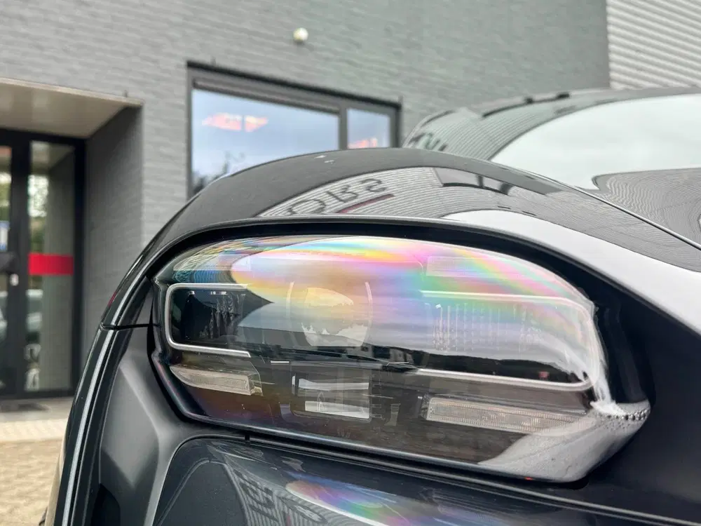 Porsche Taycan 4 Luchtvering uit 2022, foto 5