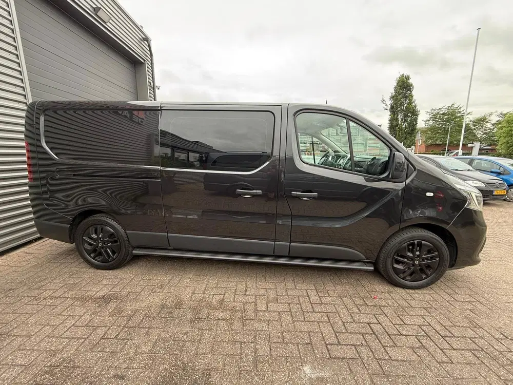 Renault Trafic 2.0 dCi 145 Lederen Bekleding uit 2019, foto 8