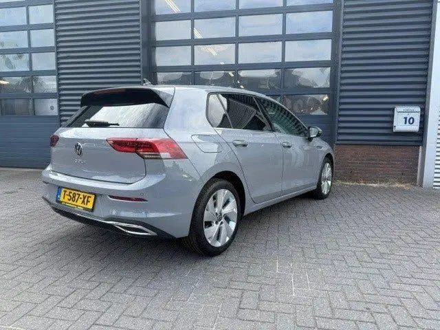 Volkswagen Golf 2.0 TSI Automaat Carplay Navi Camera Stoel uit 2022, foto 2