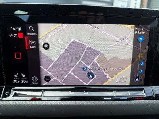 Volkswagen Golf 2.0 TSI Automaat Carplay Navi Camera Stoel uit 2022, foto 8