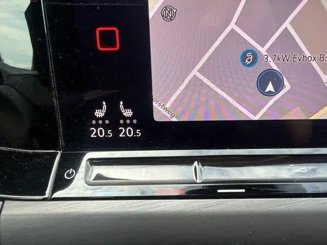 Volkswagen Golf 2.0 TSI Automaat Carplay Navi Camera Stoel uit 2022, foto 9