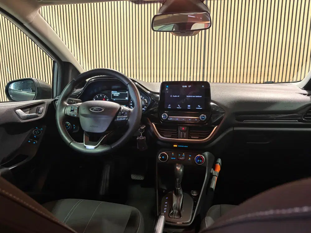 Ford Fiesta 1.0 EcoBoost Titanium uit 2019, foto 13
