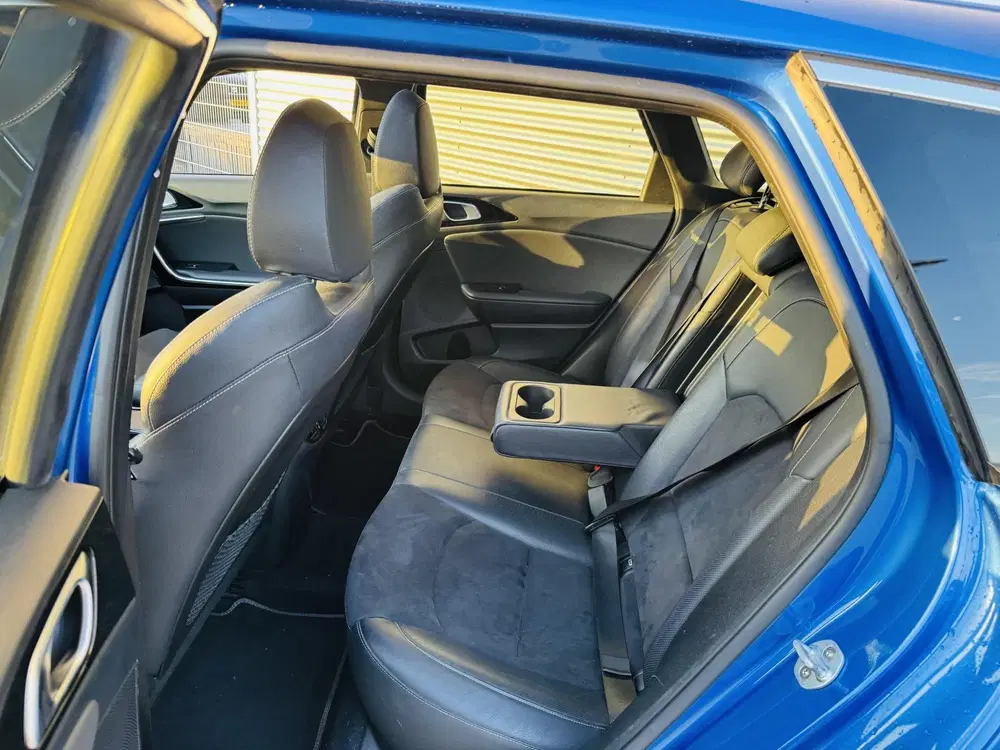 Kia Ceed 1.0 T-GDi GT-Line Privacyglass uit 2019, foto 6