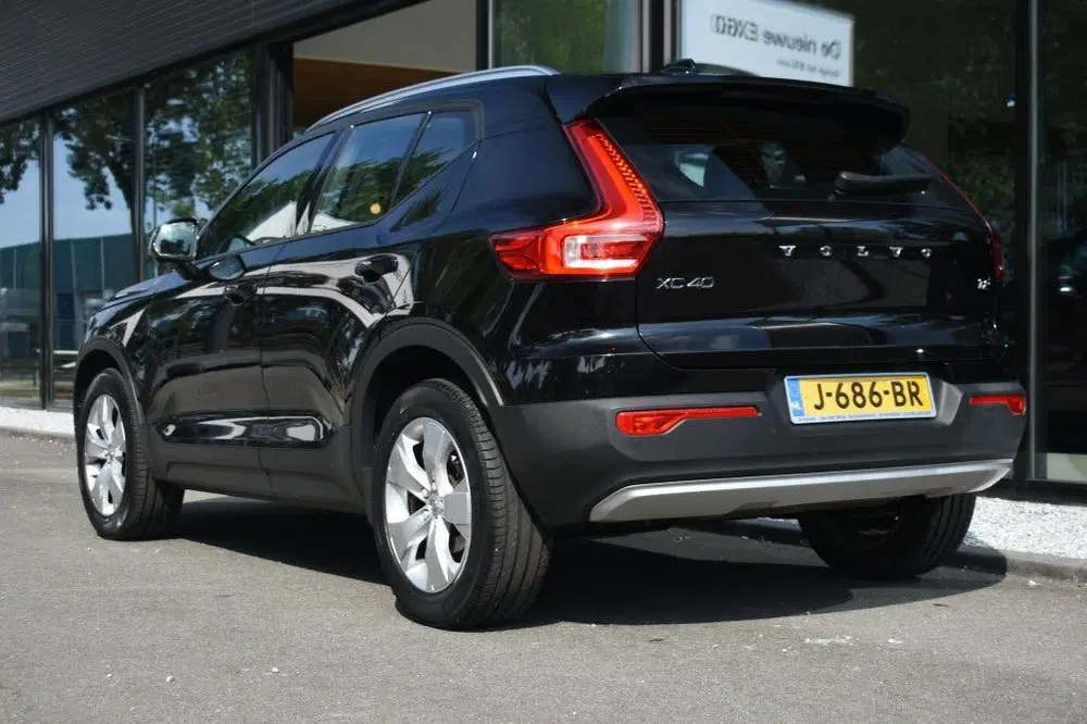 Volvo XC40 T2 129pk Aut. Business Pro uit 2020, foto 2