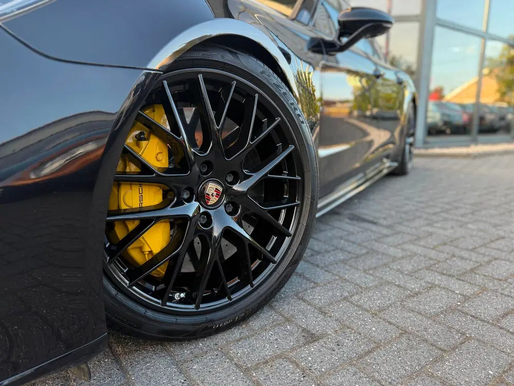 Porsche Panamera 4.0 Turbo S E-Hybrid 700 PK uit 2021, foto 15