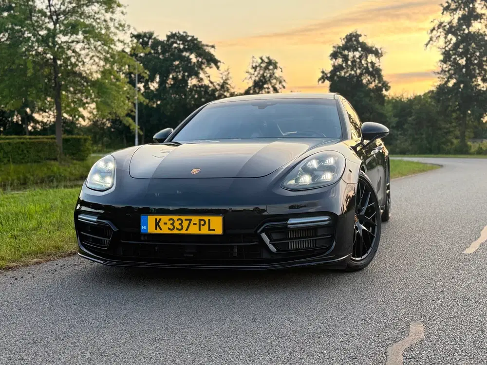 Porsche Panamera 4.0 Turbo S E-Hybrid 700 PK uit 2021, foto 3
