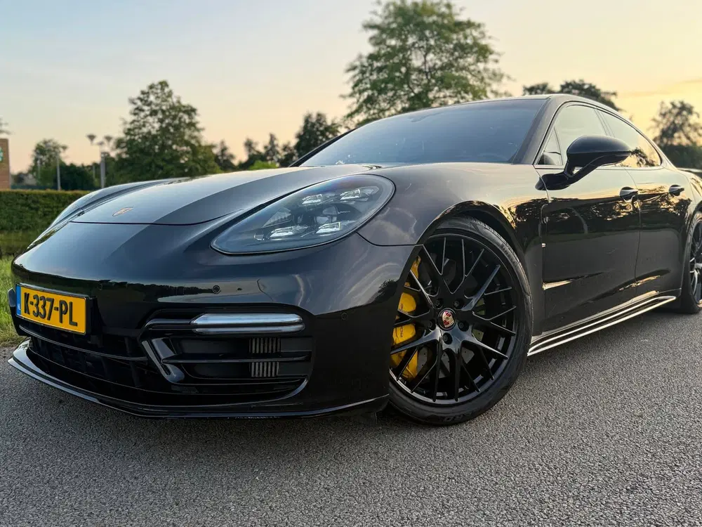 Porsche Panamera 4.0 Turbo S E-Hybrid 700 PK uit 2021, foto 4