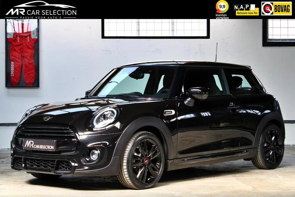 Mini John Cooper Works 1.5 Cooper Dalston Edition uit 2021