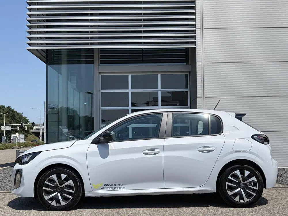 Peugeot 208 1.2 Hybrid 110 e-DCS6 Business uit 2026, foto 5