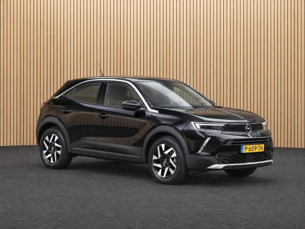 Opel Mokka Business Elegance 50-kWh uit 2022