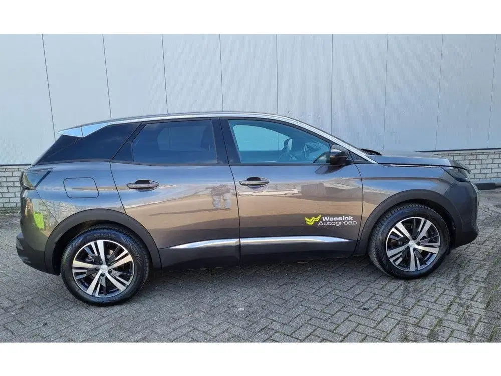 Peugeot 3008 1.6 Plug-in HYbrid 225pk Allure Pack Busin uit 2024, foto 8