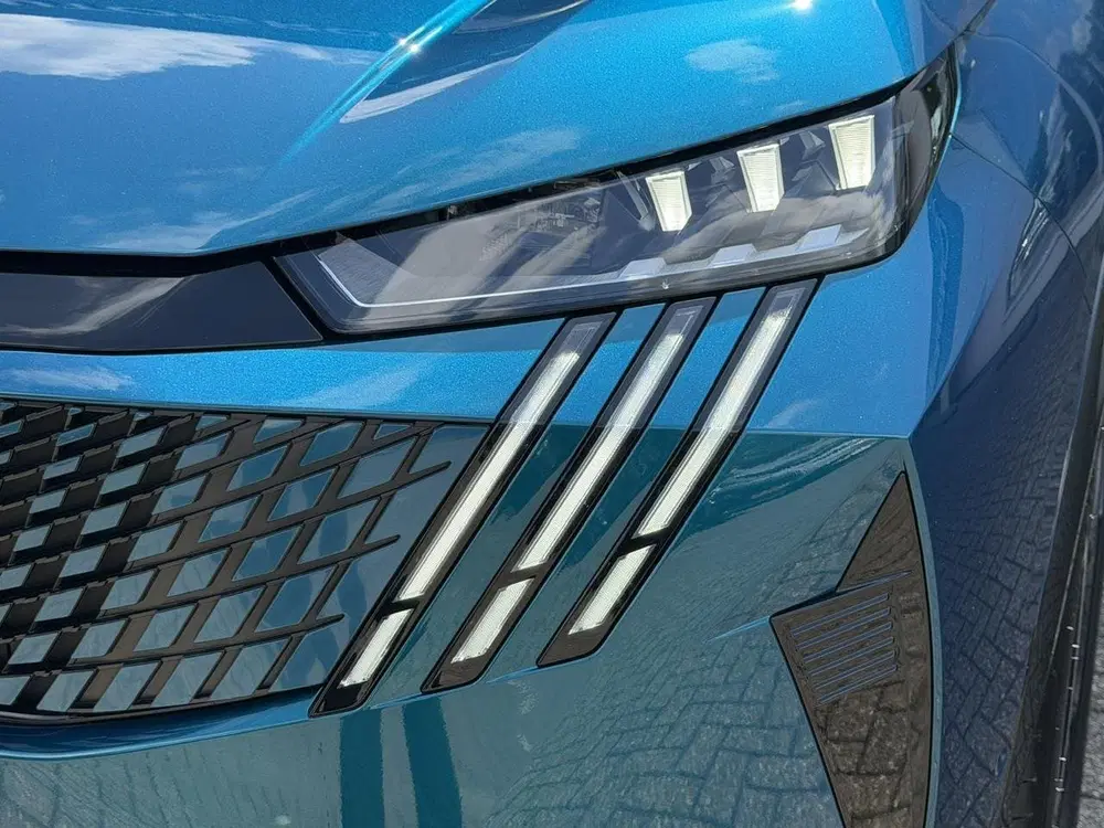 Peugeot 3008 GT Long Range 230 97 kWh uit 2026, foto 12