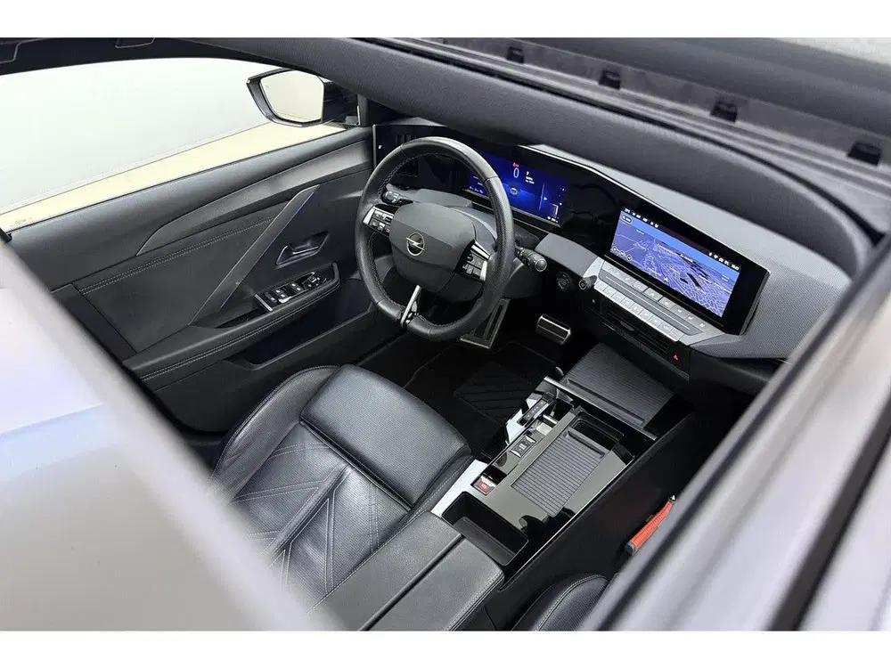 Opel Astra 1.6 Hybrid GS Line 180pk uit 2023, foto 13