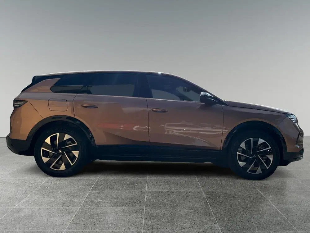 Opel Grandland Business Edition 1.6 Turbo Plug-in-Hybrid uit 2026, foto 4