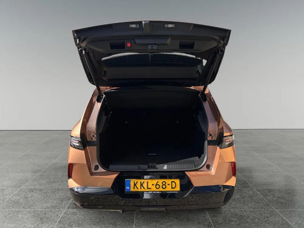 Opel Grandland Business Edition 1.6 Turbo Plug-in-Hybrid uit 2026, foto 7
