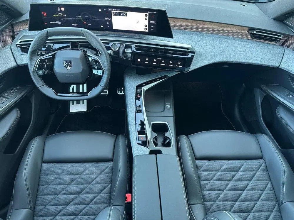 Peugeot 5008 GT EV 73kWh 210pk uit 2026, foto 15