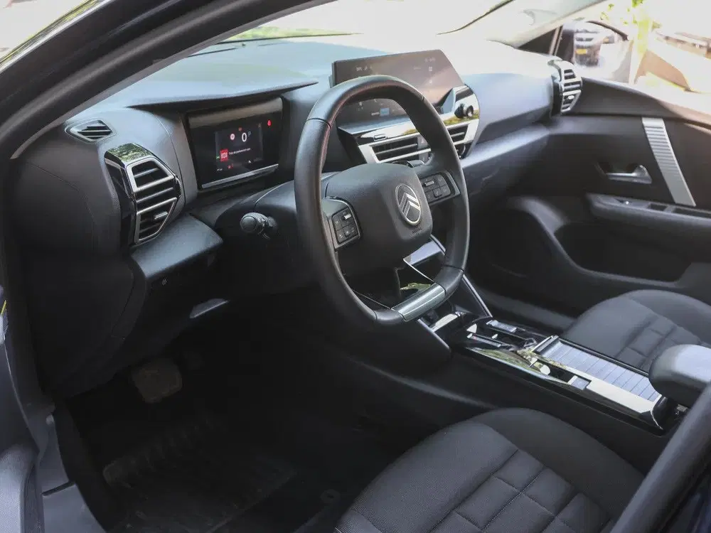 Citroën C4 1.2 Hybrid 136 Plus uit 2025, foto 11