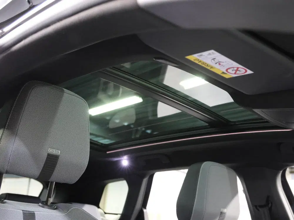 Opel Grandland 1.6 Turbo 195PK Plug-in-Hybrid GS uit 2025, foto 12