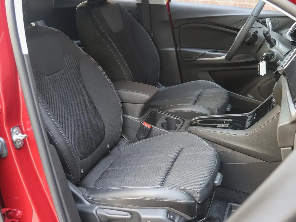 Opel Grandland GS Line 130pk Automaat uit 2024, foto 6