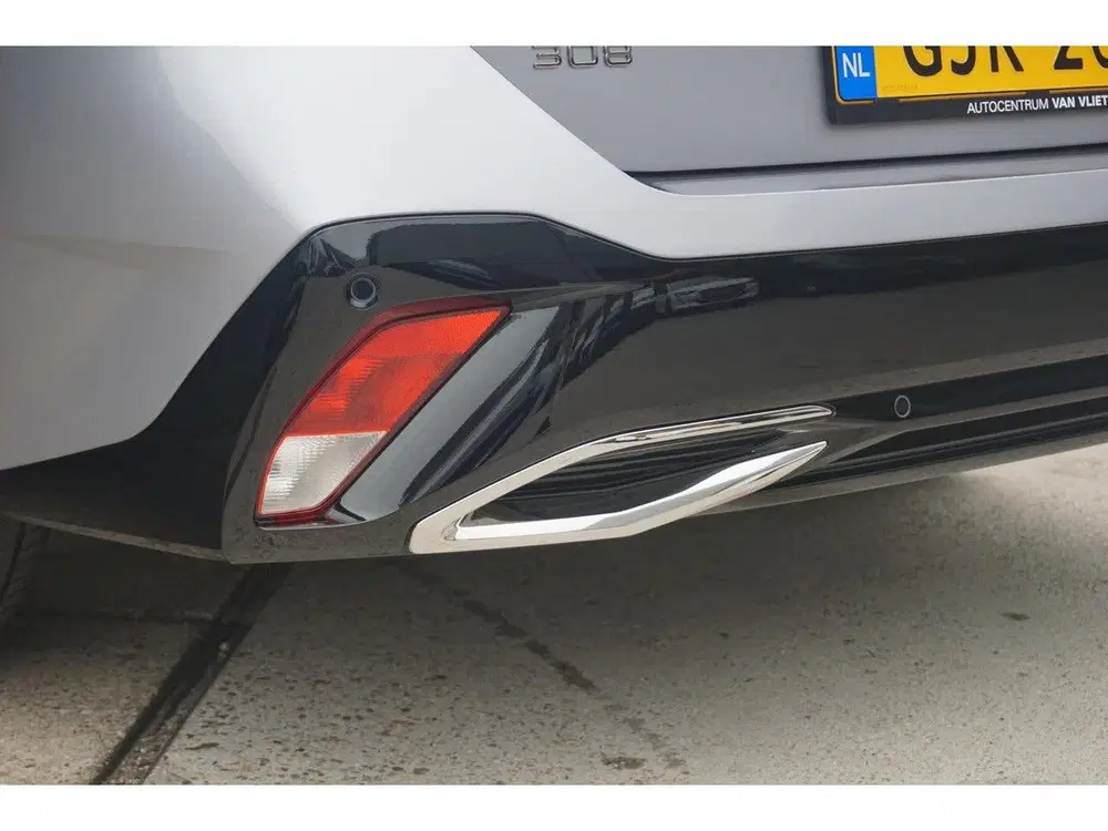 Peugeot 308 SW 1.2 Hybrid 136 e-DCS6 Allure (bj 2024) uit 2024, foto 13